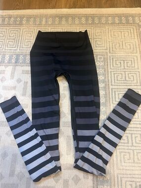 K-DEER Black and Gray Horizontal Stripe Kids Leggings